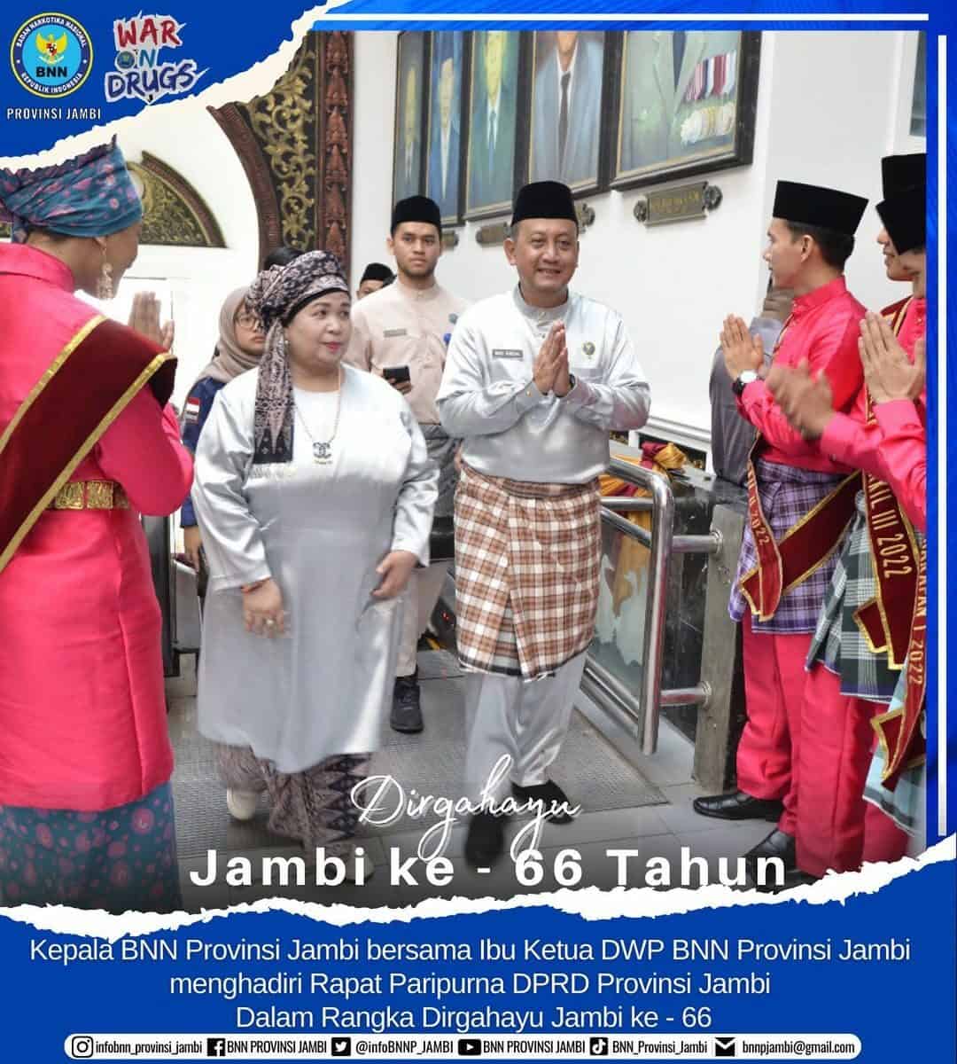 Kepala BNN Provinsi Jambi bersama Ibu Ketua DWP BNN Provinsi Jambi menghadiri Rapat Paripurna DPRD Provinsi Jambi Dalam Rangka Dirgahayu Jambi ke – 66