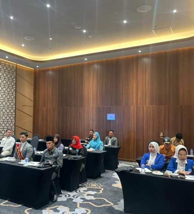 Kepala BNN Provinsi Jambi Brigjen Pol. Wisnu Handoko, S.I.K., M.M Membuka Kegiatan Rapat Kerja Program Dayamas Anti Narkoba di Lingkungan Masyarakat Tahun 2023 di Aston Hotel Jambi