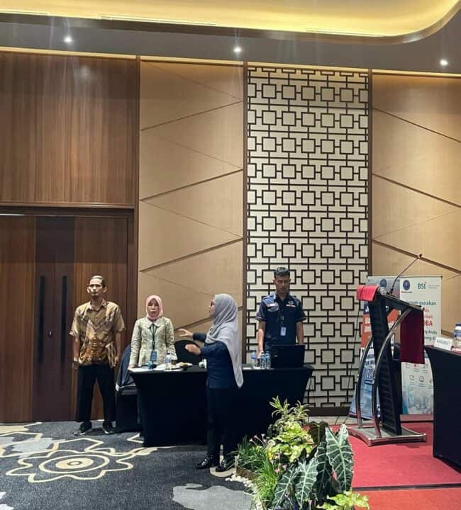 Kepala BNN Provinsi Jambi Brigjen Pol. Wisnu Handoko, S.I.K., M.M Membuka Kegiatan Rapat Kerja Program Dayamas Anti Narkoba di Lingkungan Masyarakat Tahun 2023 di Aston Hotel Jambi