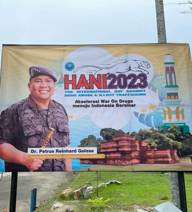 Dalam Rangka Memperingati HANI 2023 BNN Provinsi Jambi Melaksanakan Informasi dan Edukasi Melalui Pemanfaatan Baleho.