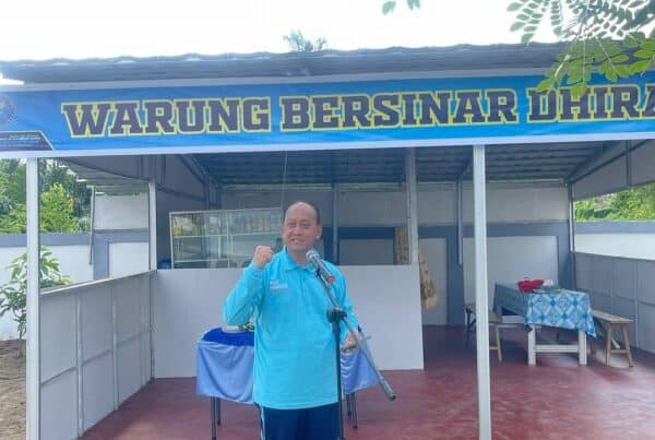 Kepala BNN Provinsi Jambi didampingi Ketua DWP Provinsi Jambi, Kabid Pemberantasan dan Intelijen BNN Provinsi Jambi dan Kepala BNN Kab/Kota Jajaran Meresmikan Kantin Bersinar Dhirabrata BNN Provinsi Jambi dalam Rangka HANI 2023