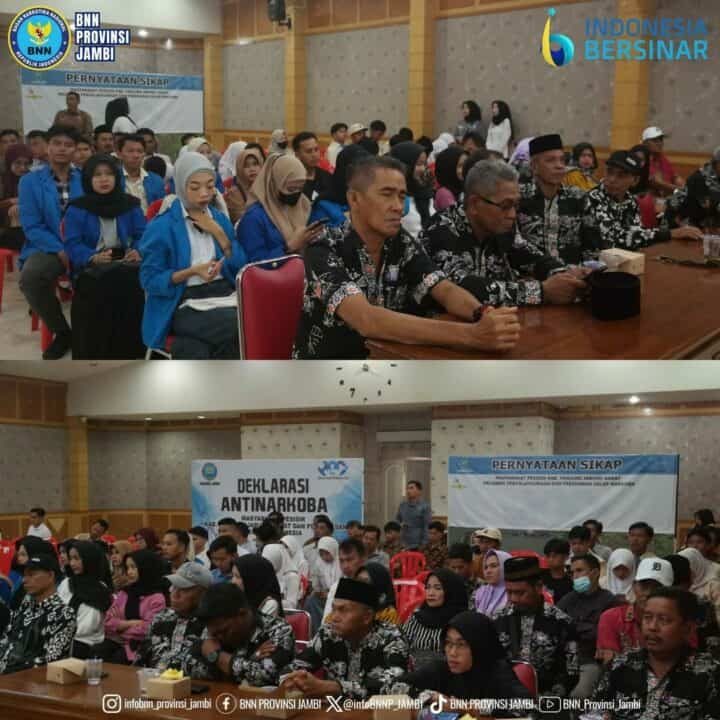 Kepala BNN Provinsi Jambi Brigjen Pol. WisnuHandoko S.I.K., M.M serta Masyarakat Pesisir Kab. Tanjabbar mengikuti Kegiatan Deklarasi Anti Narkoba Masyarakat Pesisir dan Perbatasan Tahun 2024 Secara Virtual.